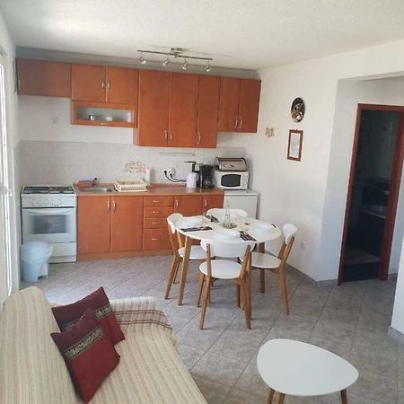 Island Of Pag Holiday Apartments Ngoại thất bức ảnh