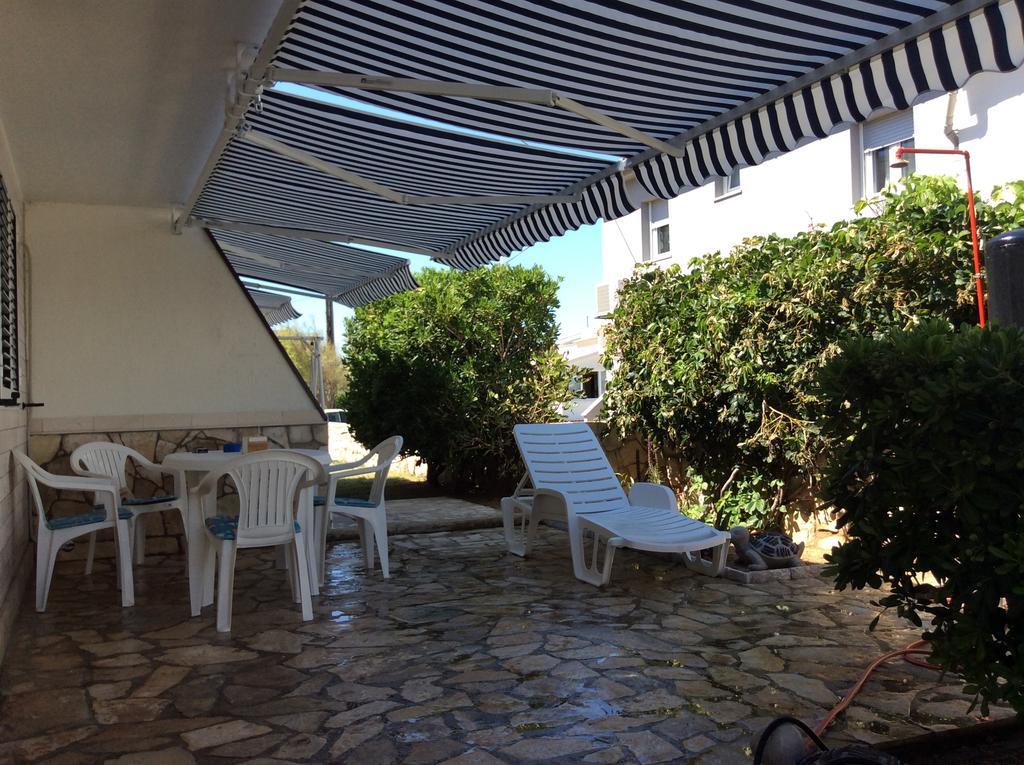 Island Of Pag Holiday Apartments Ngoại thất bức ảnh