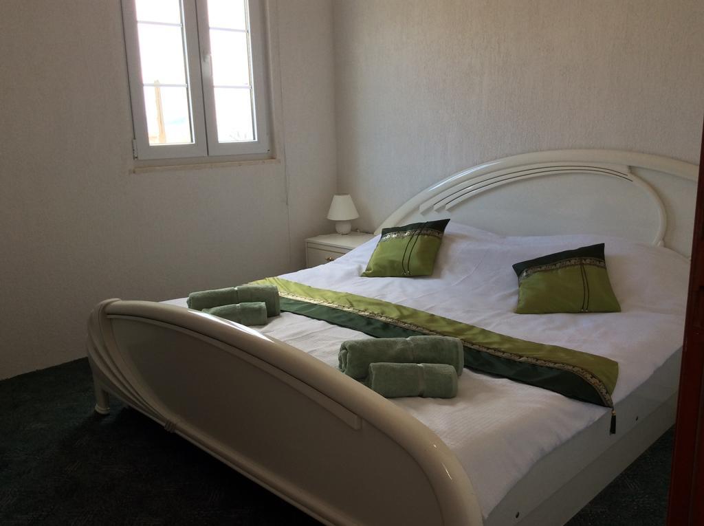 Island Of Pag Holiday Apartments Ngoại thất bức ảnh