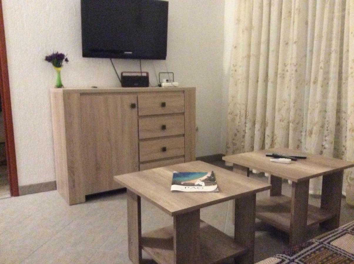 Island Of Pag Holiday Apartments Ngoại thất bức ảnh