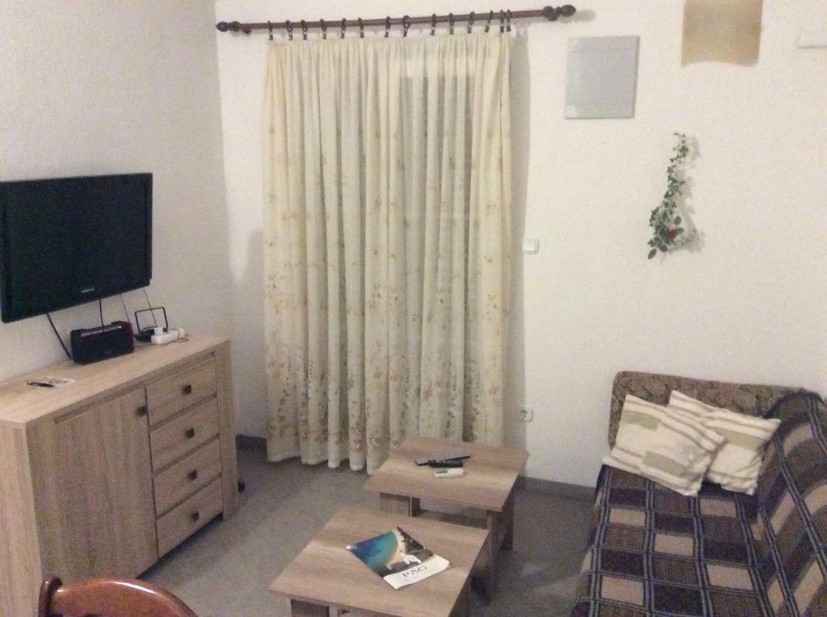 Island Of Pag Holiday Apartments Ngoại thất bức ảnh