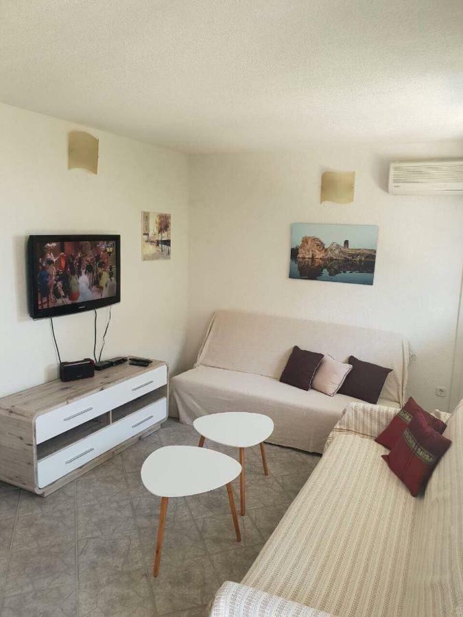Island Of Pag Holiday Apartments Ngoại thất bức ảnh